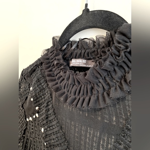 Zara TRAFALUC Ruffle Neck Sheet Studded Tee in Size Small - Picture 4 of 4